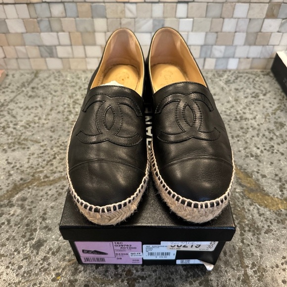 Chanel Espadrilles: Black Lambskin - Picture 1 of 7
